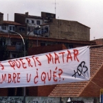 Pancarta en la Universidad