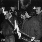 Manifestación con antorchas.Insumisión