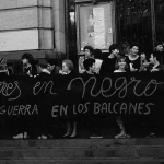 Mujeres en negro contra la guerra en los balcanes