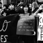 Mujeres en negro contra la guerra en los balcanes